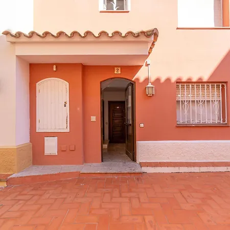 Con Terraza Grande Y Piscina Cerca De La Playa - Hisp-288-55 Apartamento *