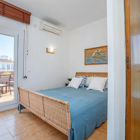 Apartamento Con Terraza Grande Y Piscina Cerca De La Playa - Hisp-288-55 Ampuriabrava