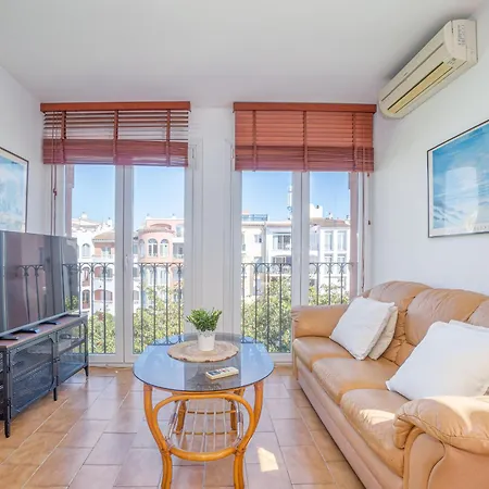Con Terraza Grande Y Piscina Cerca De La Playa - Hisp-288-55