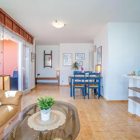 Con Terraza Grande Y Piscina Cerca De La Playa - Hisp-288-55 Apartamento
