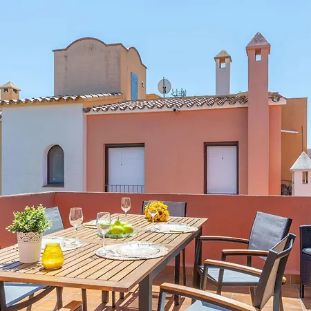 Apartamento Con Terraza Grande Y Piscina Cerca De La Playa - Hisp-288-55